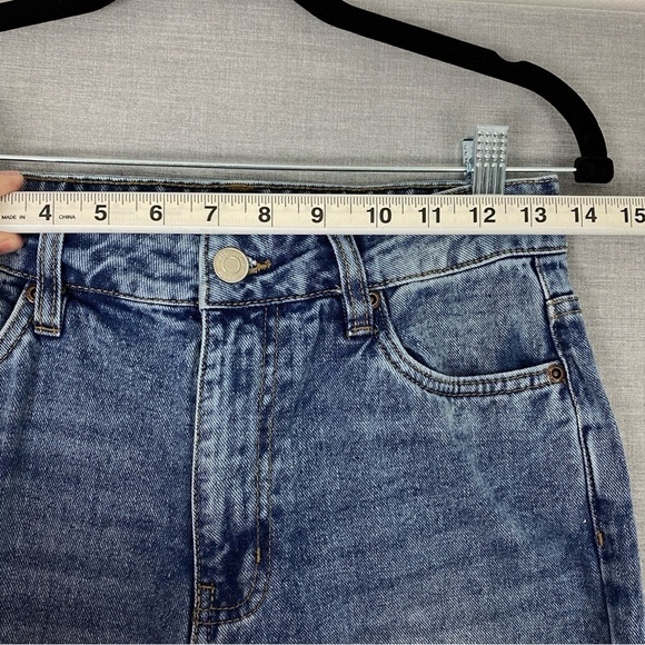 Aeropostale Curvy Mom Jeans Womens 2 Light Blue High Rise Tapered Leg - Picture 8 of 11